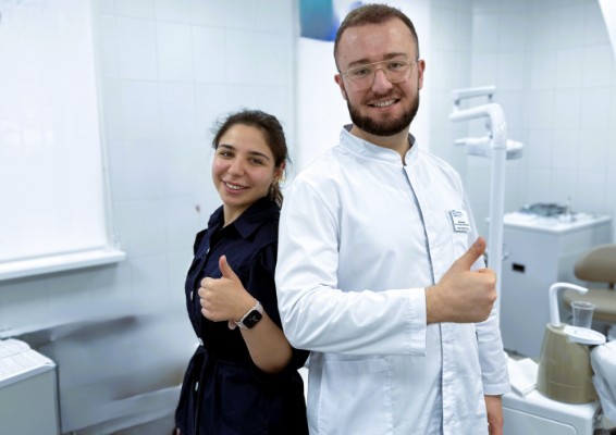 Акция «Семейная улыбка»: приведёшь друга — получи скидку навсегда!