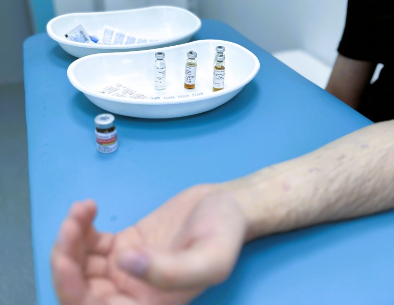 Ваш вопрос — наш ответ: как получить совет от врача «Здоровой системы», не выходя из дома