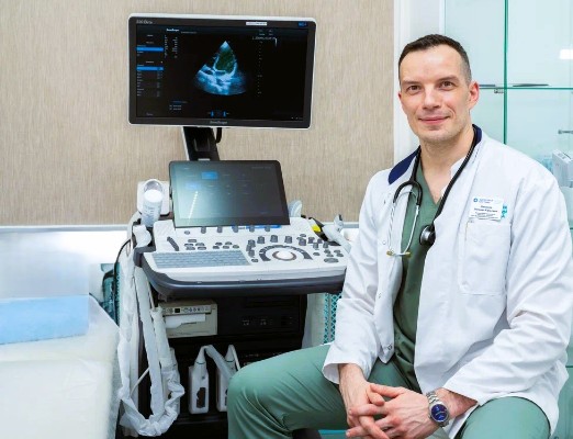 Постинфарктное наблюдение пациентки со спазмом коронарных артерий и акинезом верхушки левого желудочка