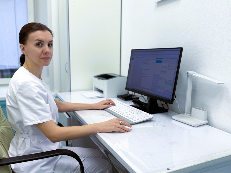 Укротить хроническую мигрень: метод ботулотоксина в неврологической практике